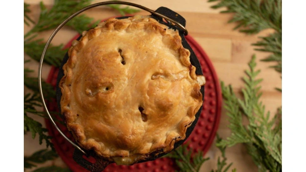 Camp Chef Seasoned Cast Iron Mini Dutch Oven 4 Camp Chef Seasoned Cast Iron Mini Dutch Oven - Image 2