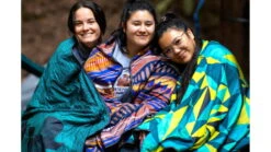 Eno FieldDay Blanket 32 Eno FieldDay Blanket -Alps Mountaineering Shop opplanet eno fieldday blanket boulder melon one size a7320 av 3