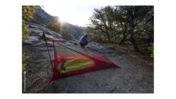 MSR Thru-Hiker Mesh House -Alps Mountaineering Shop opplanet msr thru hiker mesh house 1 red 10822 av 2