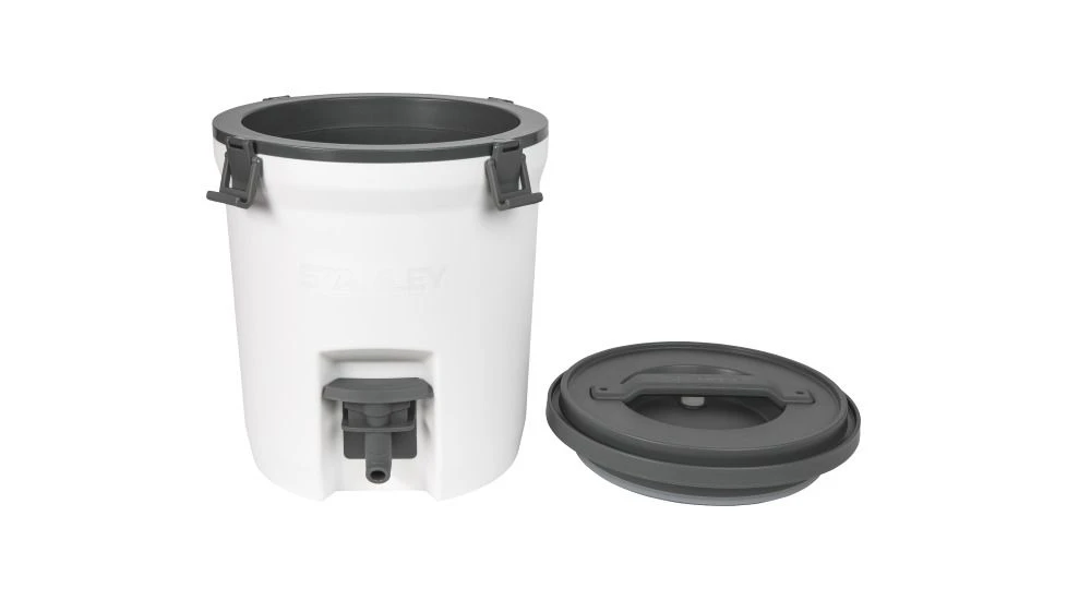 Stanley Adventure Water Jug 2 Gallon-- 5 Stanley Adventure Water Jug 2 Gallon-- - Image 3