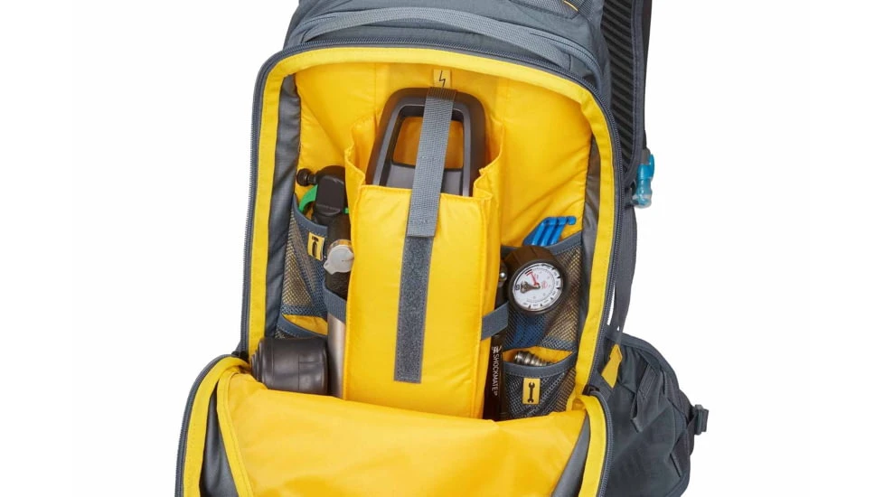 Thule Rail Hydration 18L Backpack 12 Thule Rail Hydration 18L Backpack - Image 10